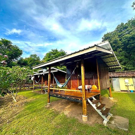 Twin Hut Hotel Pai Exterior photo