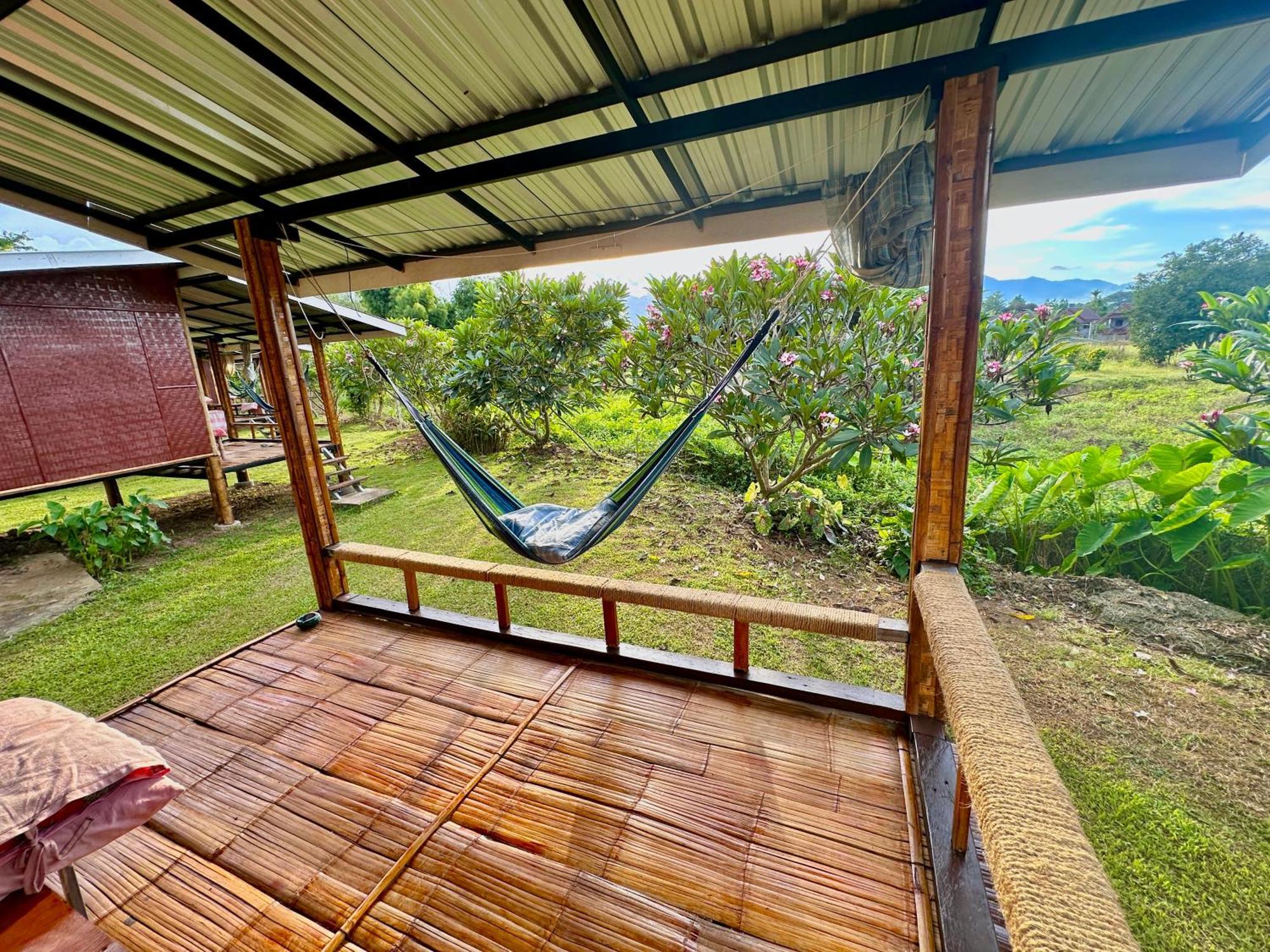 Twin Hut Hotel Pai Exterior photo